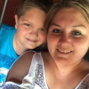 Meet your Posher, Marissa